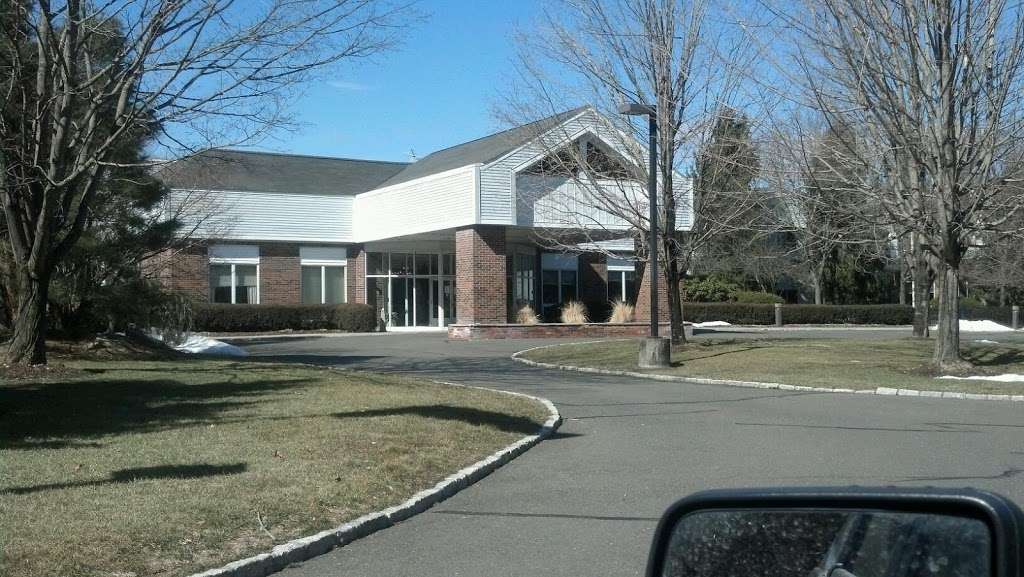 Wilton Meadows Health Care Center | 439 Danbury Rd, Wilton, CT 06897, USA | Phone: (203) 834-0199