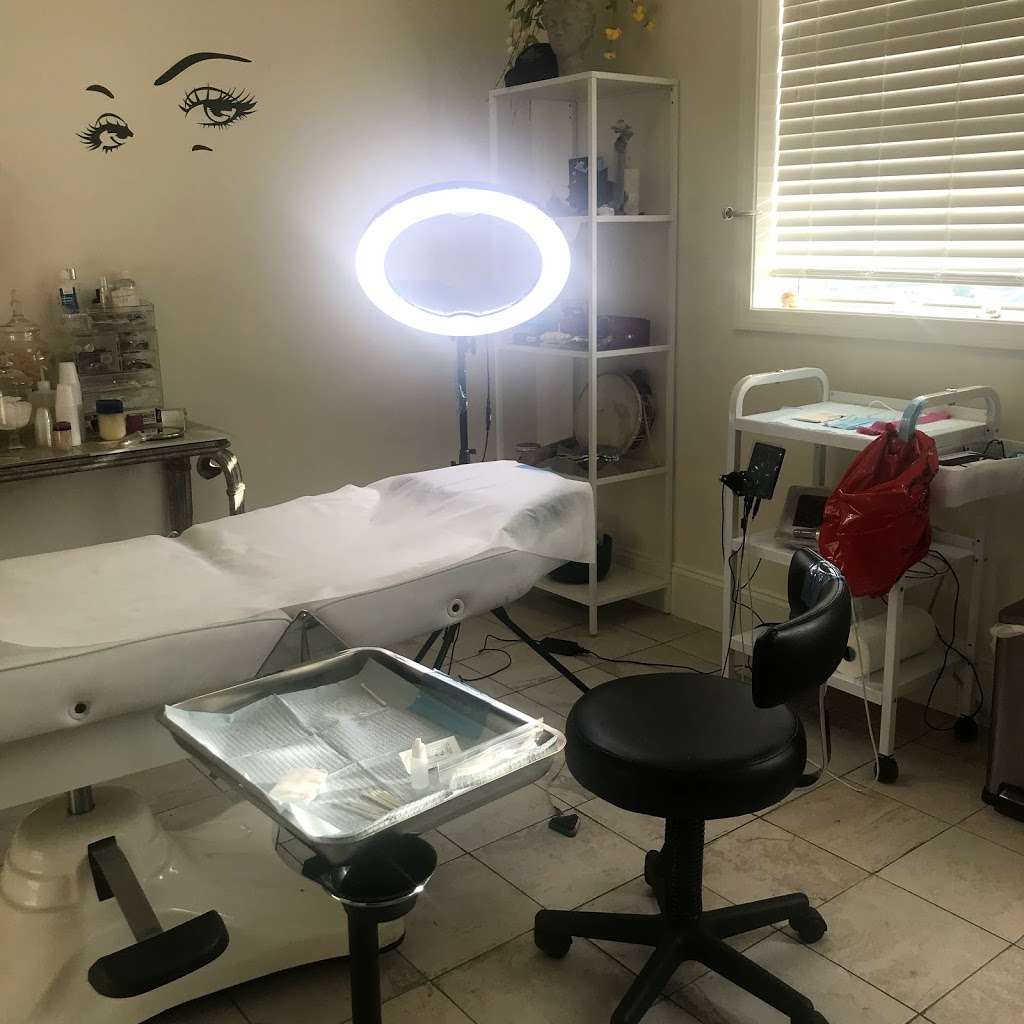 Permanent Makeup On Broadway | 302 Broadway Unit 8, Raynham, MA 02767, USA | Phone: (508) 962-8740