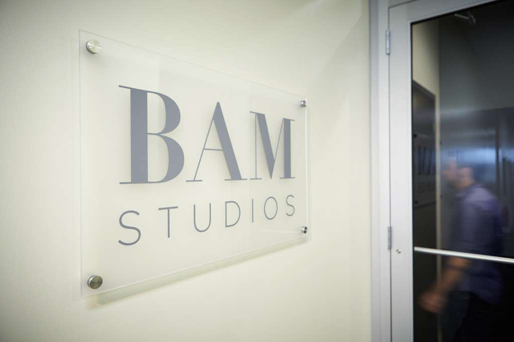 BAM Studios | 2558 W 16th St #555, Chicago, IL 60608, USA | Phone: (312) 255-8862