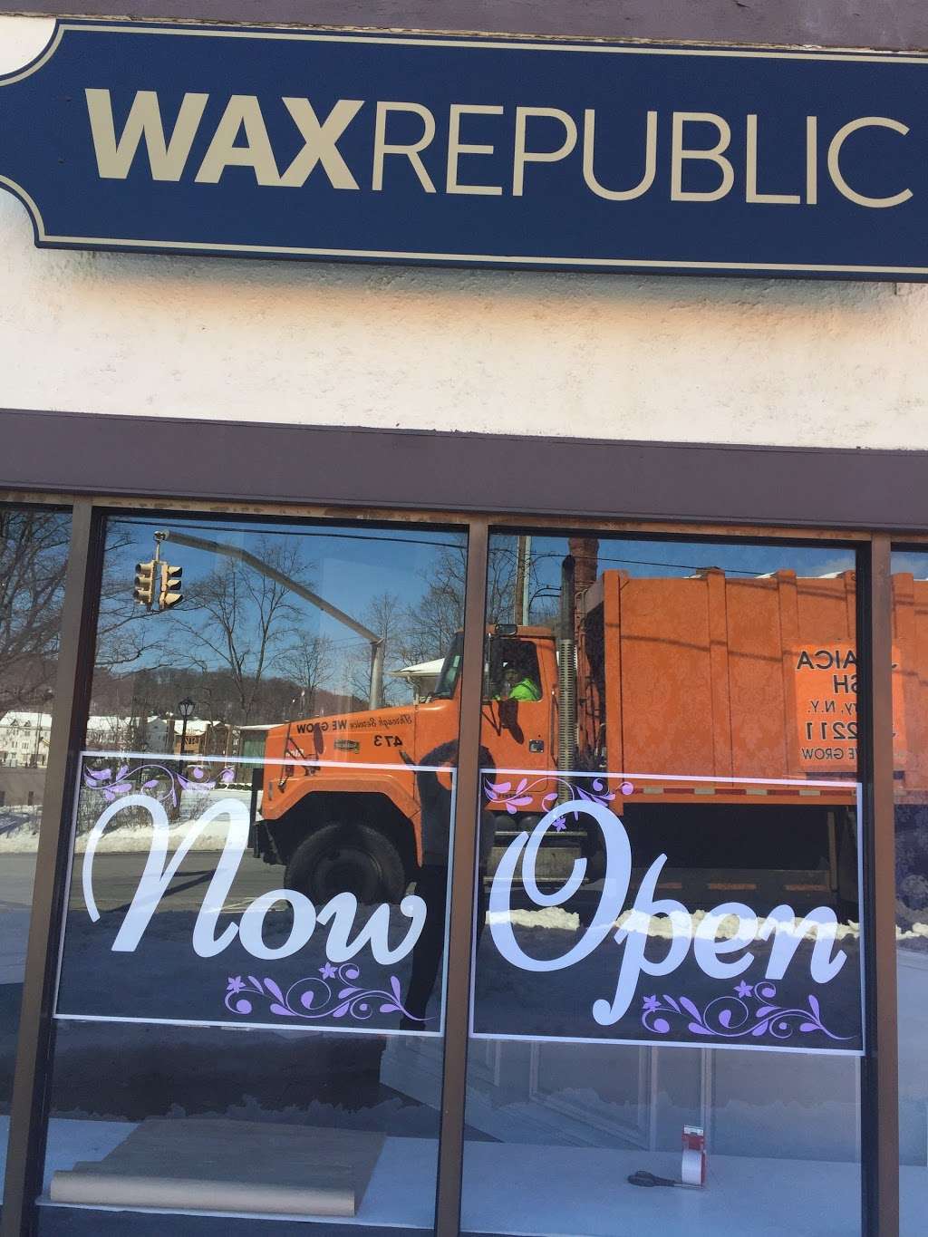 WAX REPUBLIC | 2 Main St, Roslyn, NY 11576, USA | Phone: (516) 621-7900