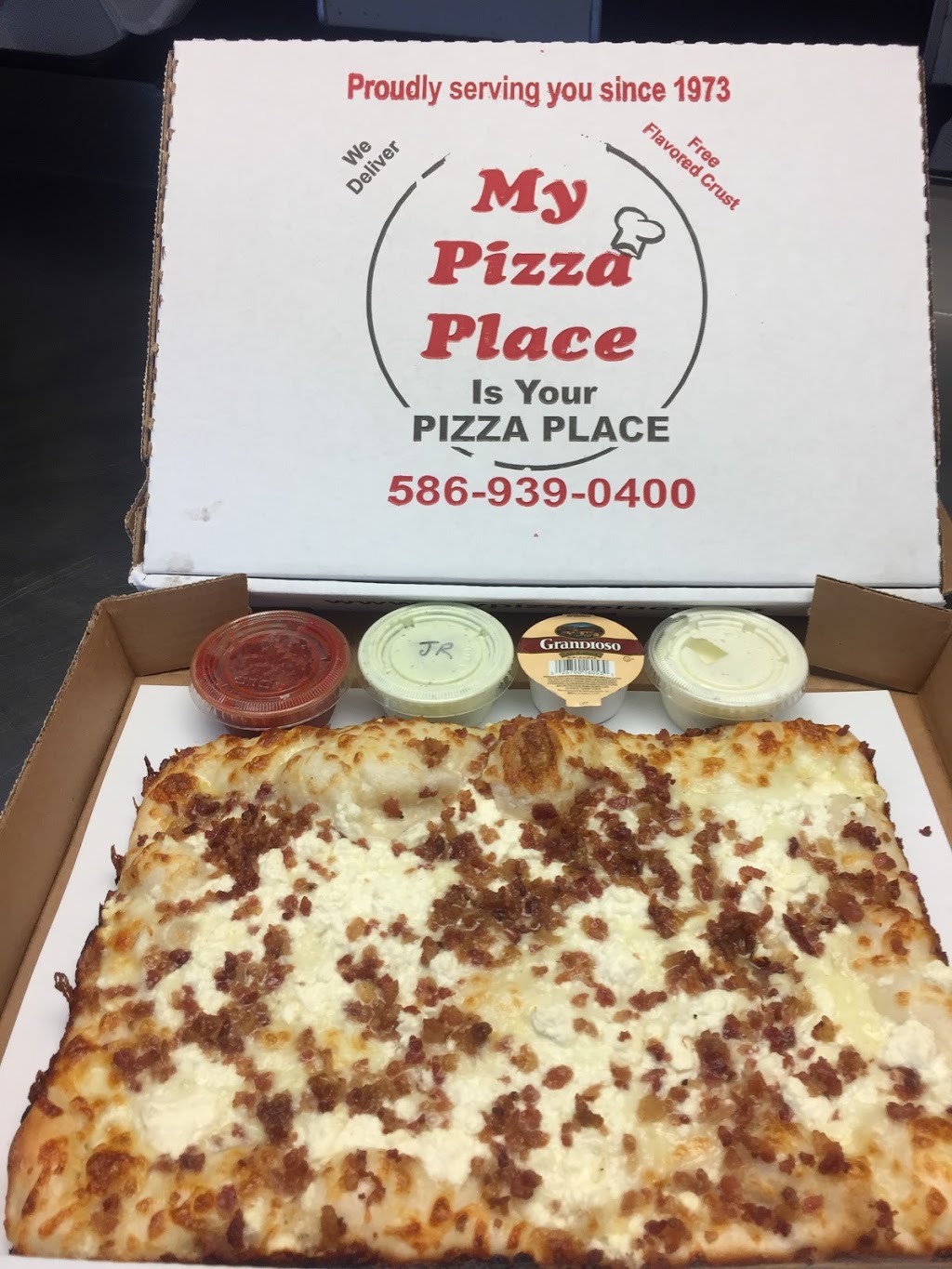 My Pizza Place | 11570 15 Mile Rd, Sterling Heights, MI 48312 | Phone: (586) 939-0400