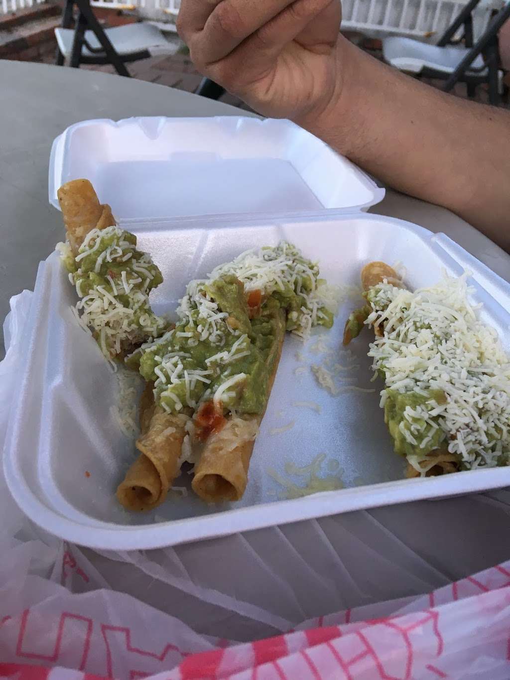 Saras Mexican Food | 2907 Mission Blvd, San Diego, CA 92109, USA | Phone: (858) 488-4436