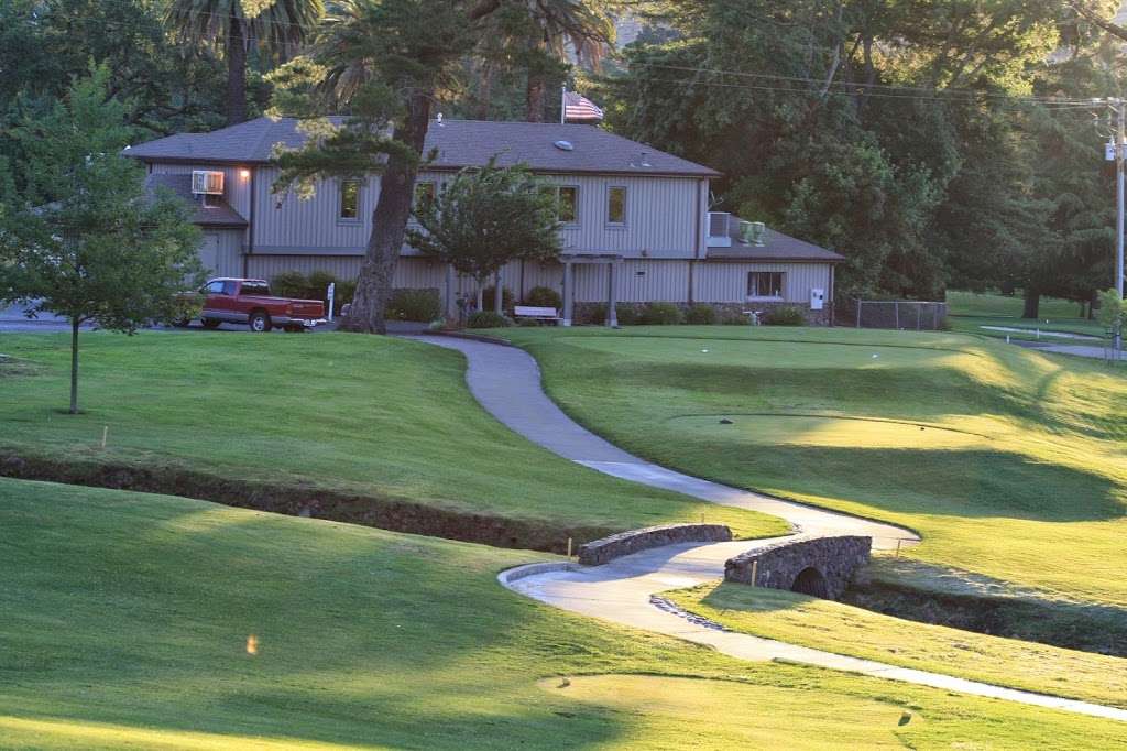 Green Valley Country Club - 35 Country Club Dr, Fairfield, CA 94534