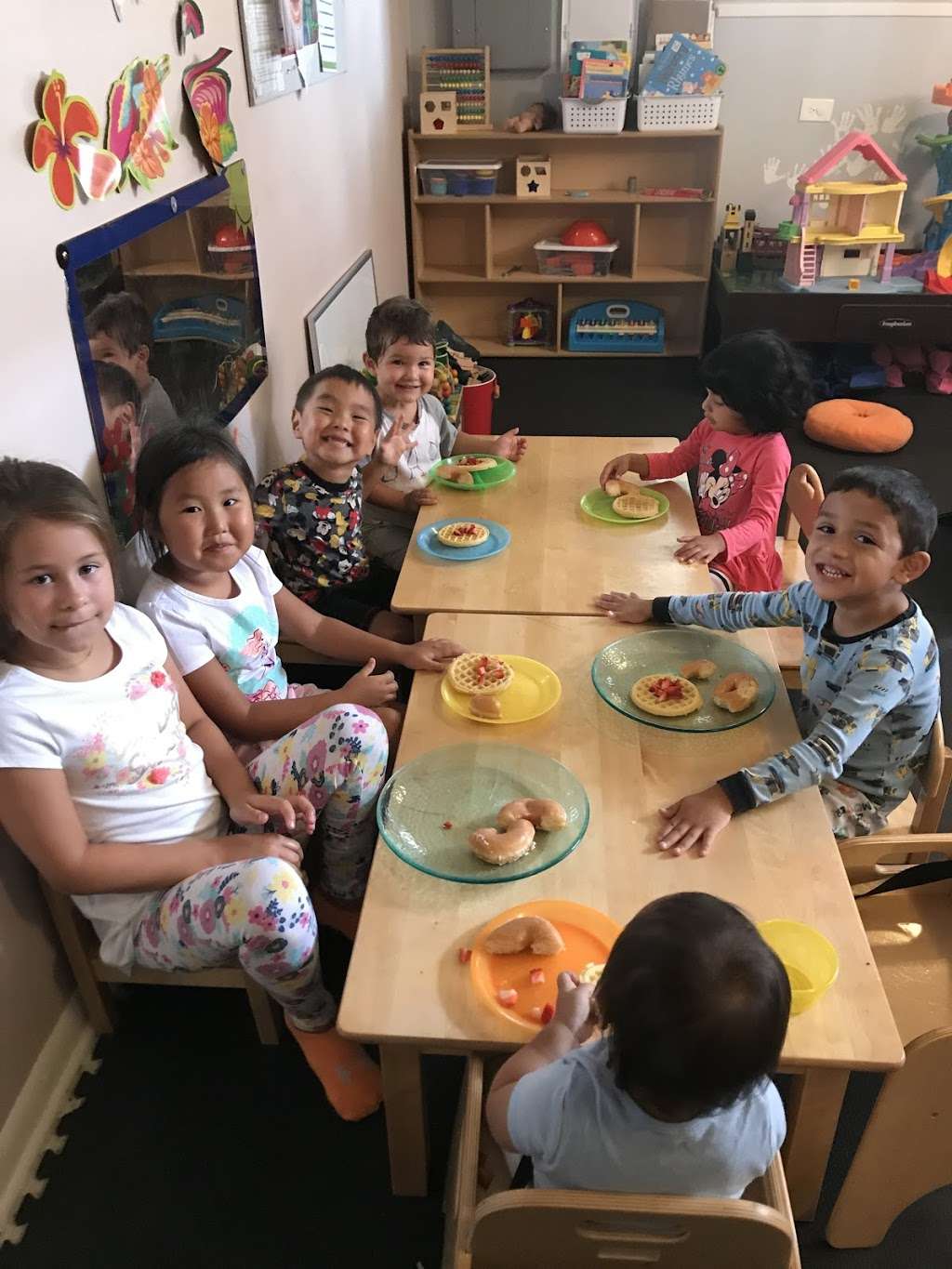 The Kids Garden Childcare/El Jardin del niño | 4028 Howard St, Skokie, IL 60076 | Phone: (773) 437-9098