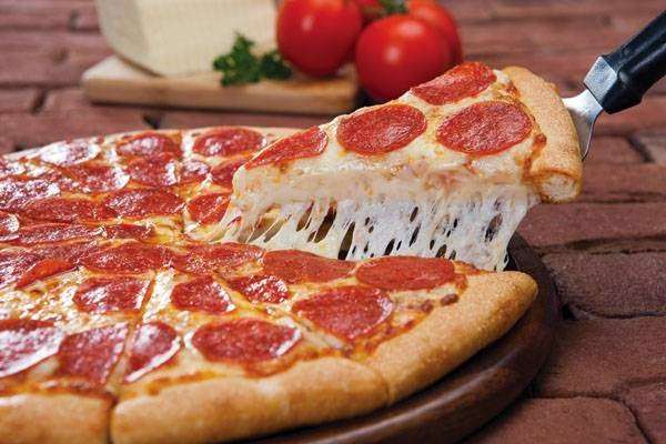 Godfathers Pizza | 515 W Main St, Greentown, IN 46936, USA | Phone: (765) 628-3543