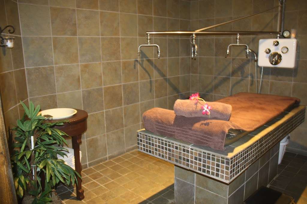 The Woodhouse Day Spa - Carmel | 2182 E 116th St, Carmel, IN 46032, USA | Phone: (317) 706-1300