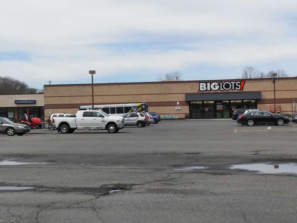 Big Lots | 156 Eagles Glen Plz Ste 190, East Stroudsburg, PA 18301, USA | Phone: (570) 424-3166