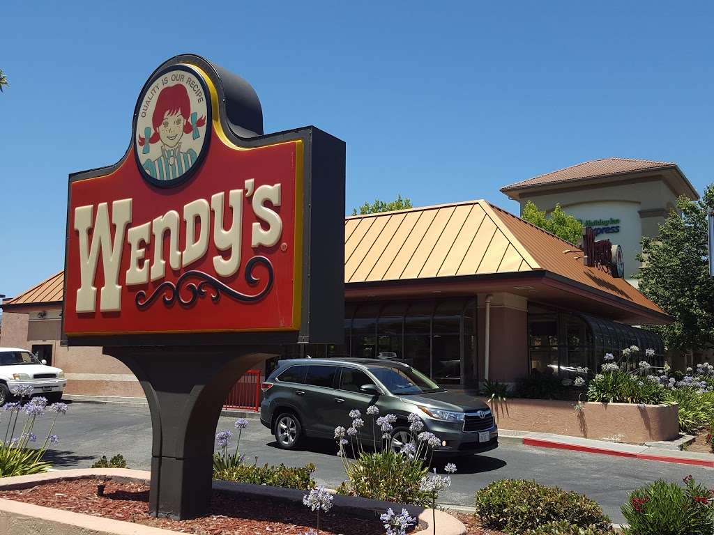 Wendys | 1852 El Camino Real, Redwood City, CA 94063 | Phone: (650) 365-2271