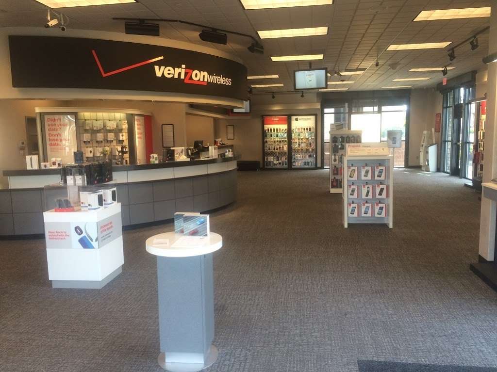 Verizon | 2241 Prairie Center Pkwy, Brighton, CO 80601, USA | Phone: (720) 685-0931