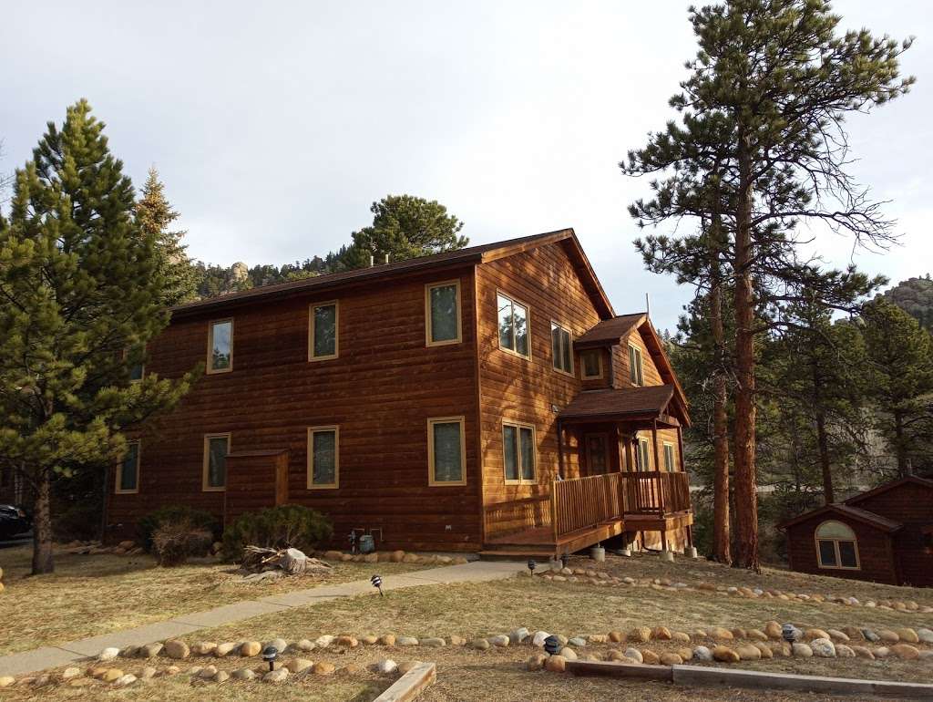 Riverwood On Fall River | 525 Fall River Ln, Estes Park, CO 80517, USA | Phone: (970) 586-0505