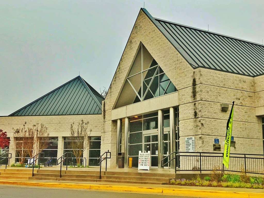 Centreville Regional Library | 14200 St Germain Dr, Centreville, VA 20121 | Phone: (703) 830-2223