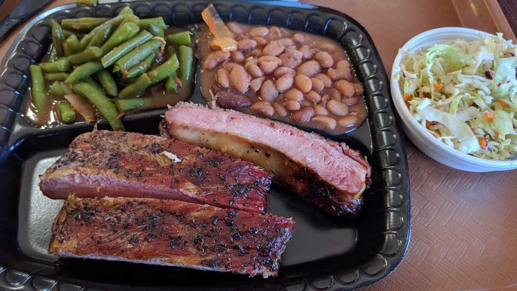 Bill Miller Bar-B-Q | 1303 Vance Jackson Rd, San Antonio, TX 78201, USA | Phone: (210) 733-3774