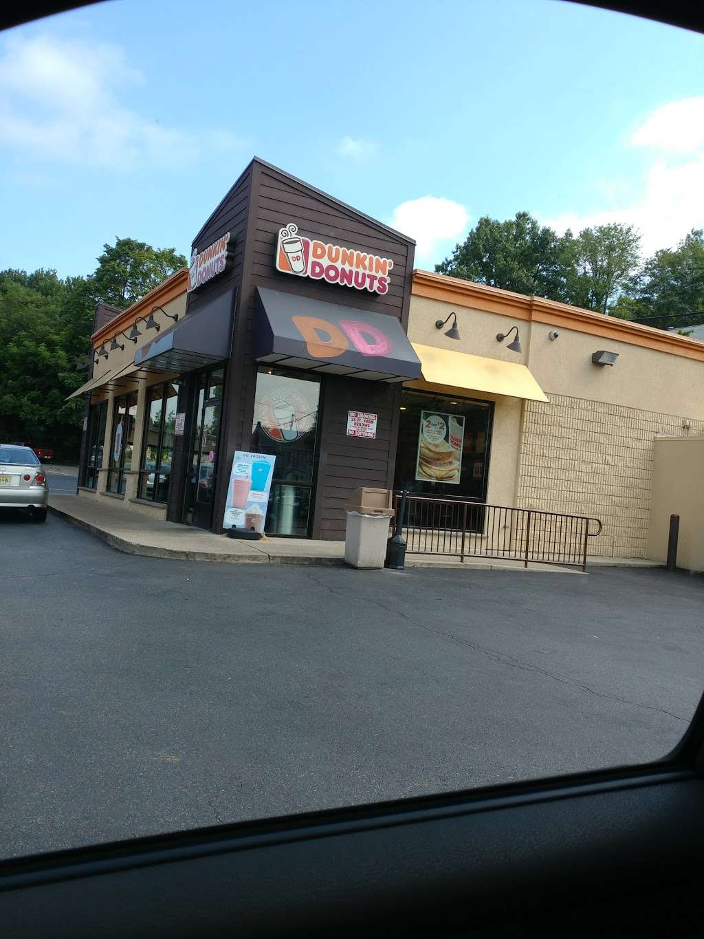 Dunkin Donuts | 156 NJ-31, Washington, NJ 07882 | Phone: (908) 689-7941