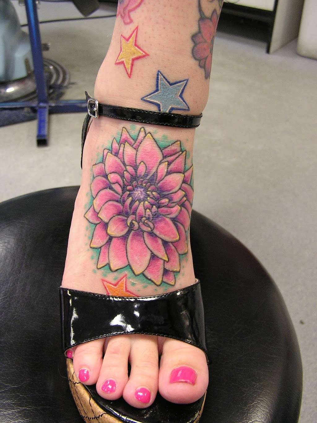 Empire Tattoo | 2176 W Foothill Blvd #A, Upland, CA 91786, USA | Phone: (909) 985-8889