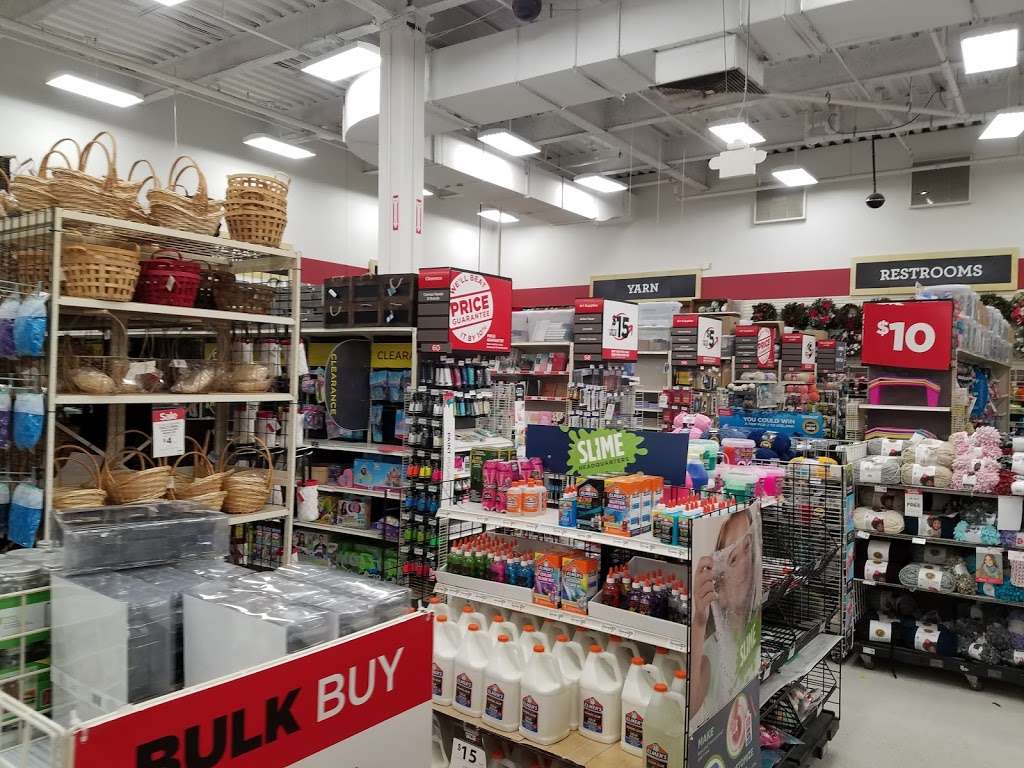 Michaels Crafts Wilmington De