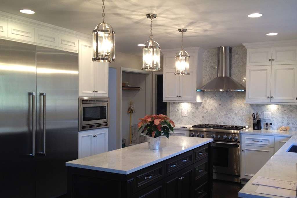 Euro Tech Cabinetry & Remodeling | 12515 Rhea Dr, Plainfield, IL 60585, USA | Phone: (815) 254-3876