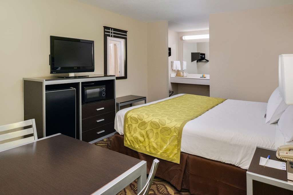 Americas Best Value Inn Pasadena / Houston | 823 Pasadena Fwy, Pasadena, TX 77506, USA | Phone: (713) 477-4266