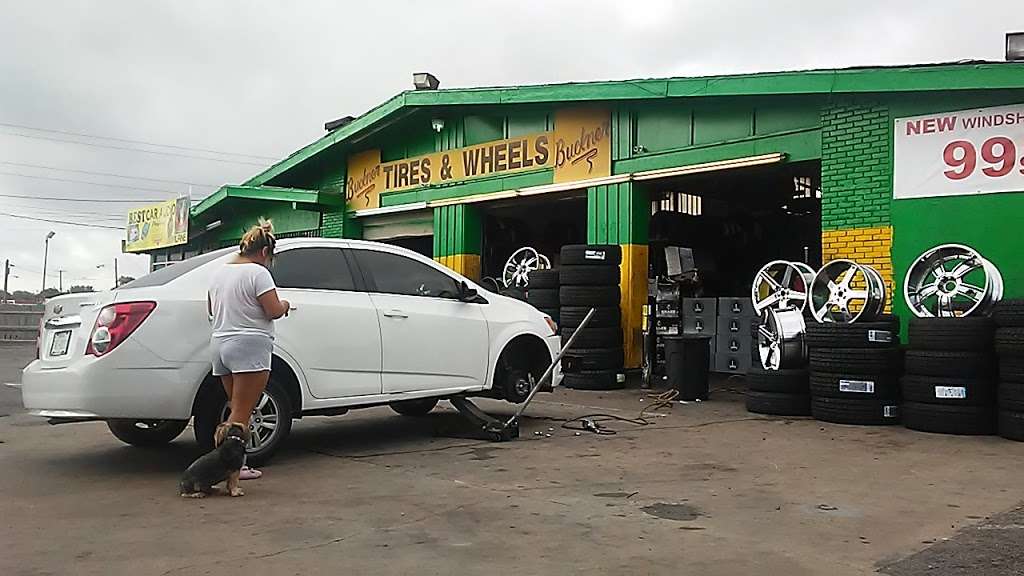 Buckner Wheels & Tires | 3717 S Buckner Blvd, Dallas, TX 75227 | Phone: (214) 275-0054