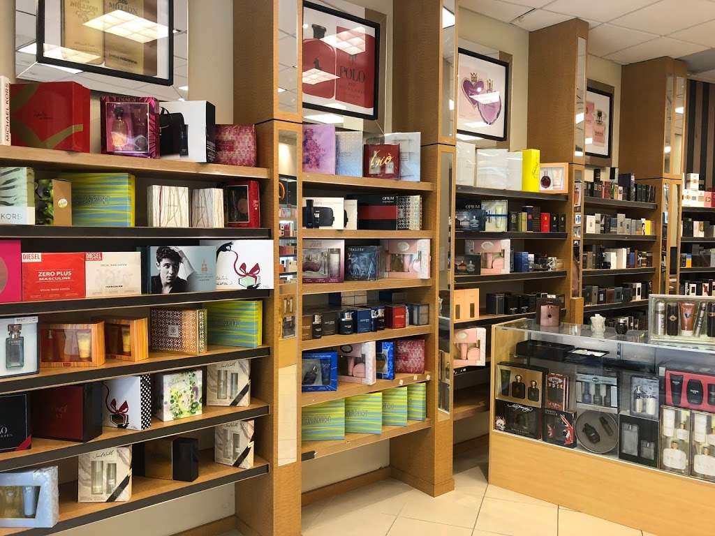 Perfume Palace | 704 Christiana Mall, Newark, DE 19702, USA | Phone: (302) 366-7500