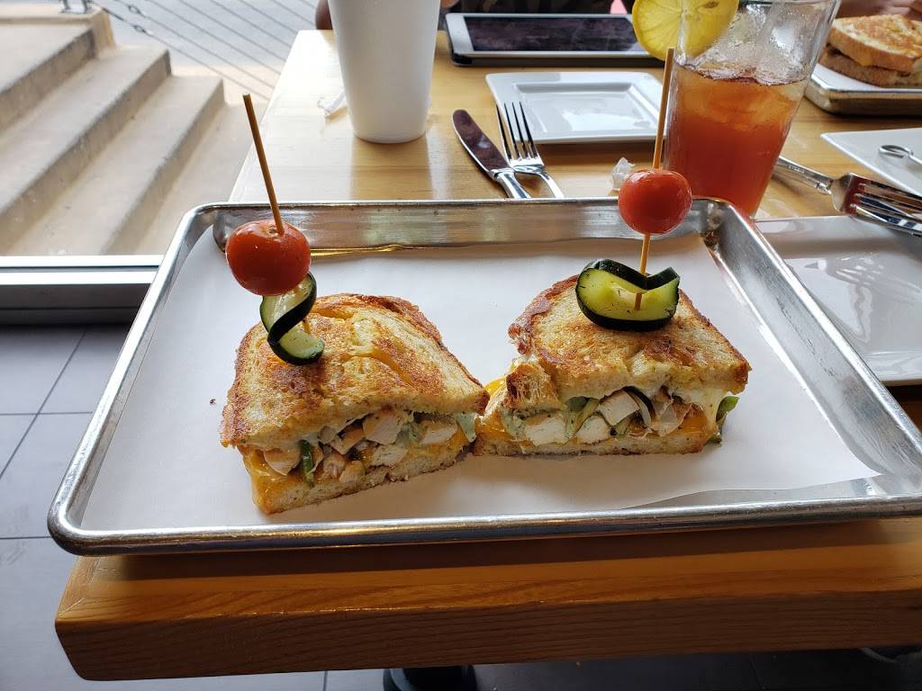 Dallas Grilled Cheese Co. (Mockingbird Station) | 5319 E Mockingbird Ln, Dallas, TX 75206, USA | Phone: (469) 620-2121