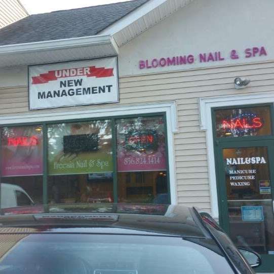 Blooming Nail & Spa | 88 Hartford Rd C, Moorestown, NJ 08057, USA | Phone: (856) 824-1414
