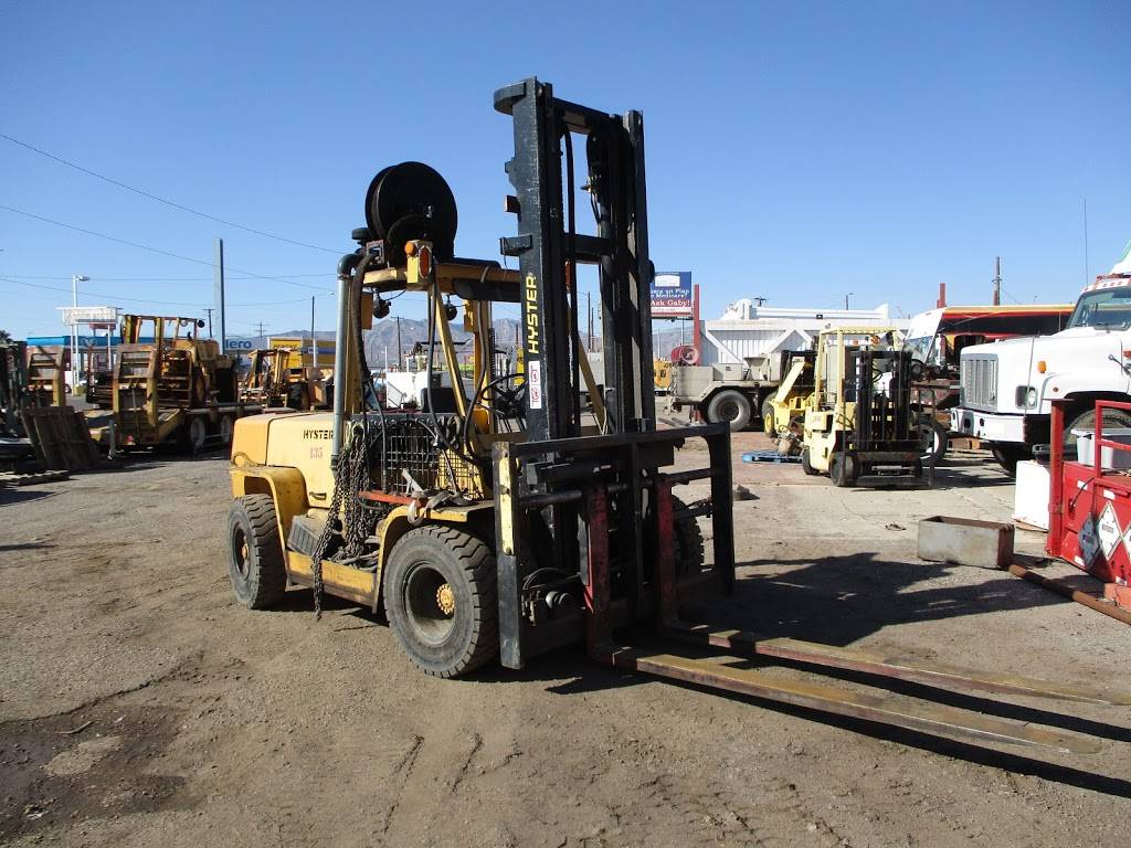 Trucks and Machinery inc | 6965 Alameda Ave, El Paso, TX 79915, USA | Phone: (915) 772-6261