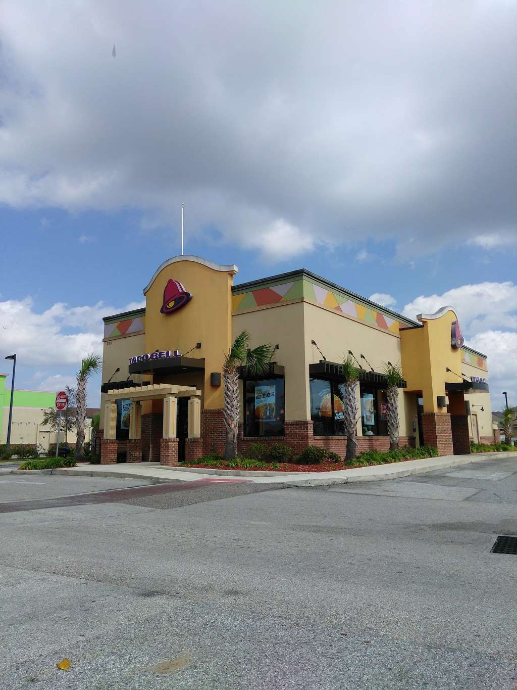 Taco Bell | 369 Avalon Park S Blvd, Orlando, FL 32828 | Phone: (407) 281-0954