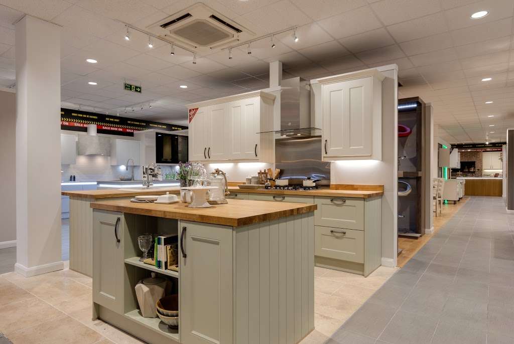 Wren Kitchens | Lakeside Retail Park, Claps Gate Lane, Grays RM20 1WN, UK | Phone: 01708 209209