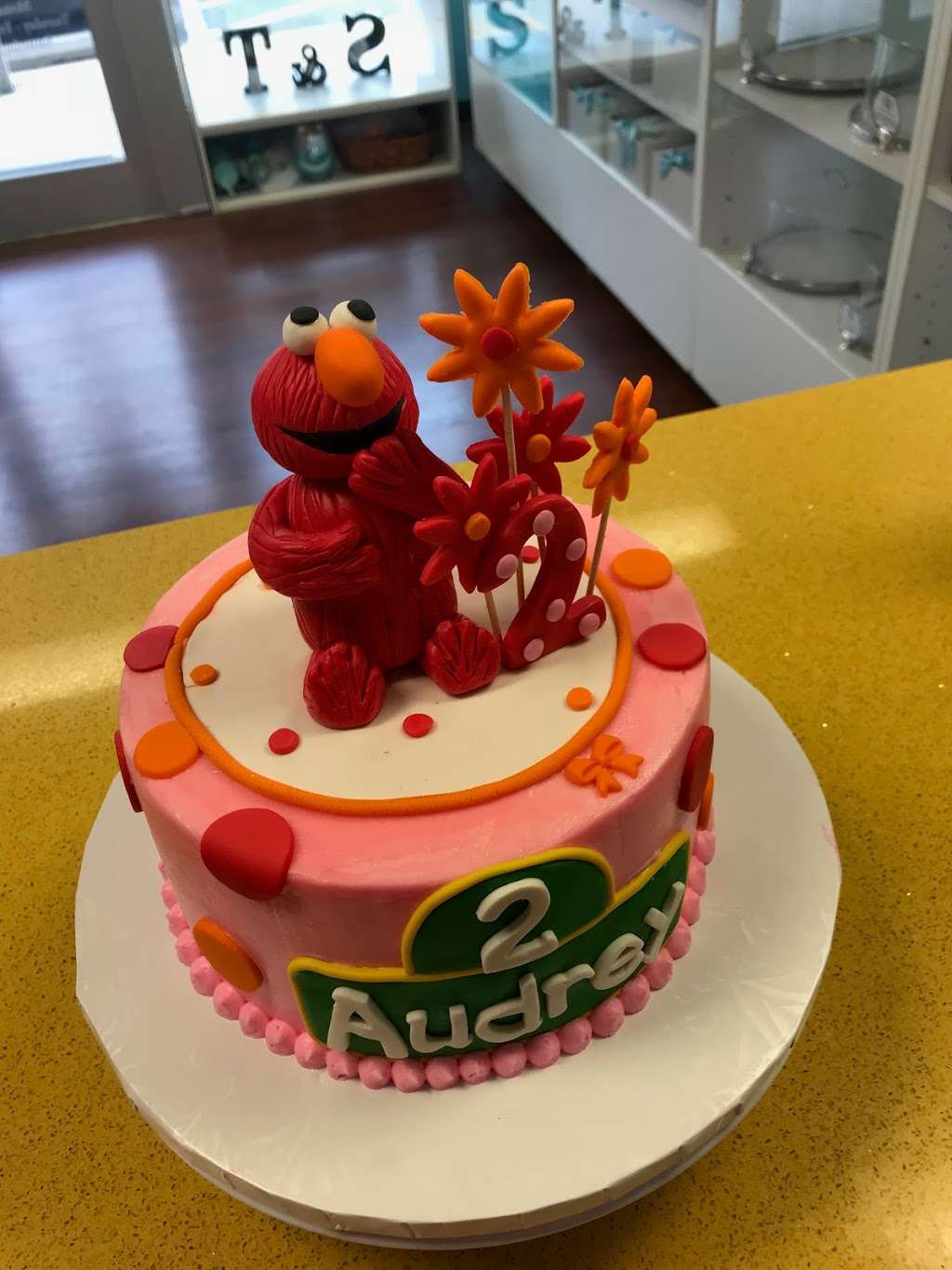 Cake Artista | 1117 MD-3, Gambrills, MD 21054 | Phone: (410) 956-0100