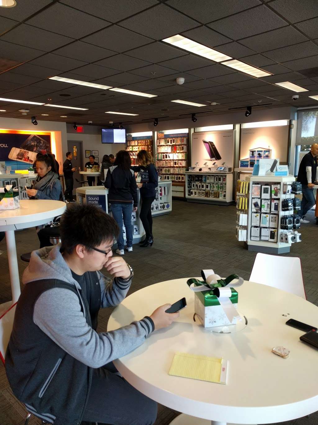 AT&T Store | 810 E Valley Blvd Space A, Alhambra, CA 91801, USA | Phone: (626) 382-0241