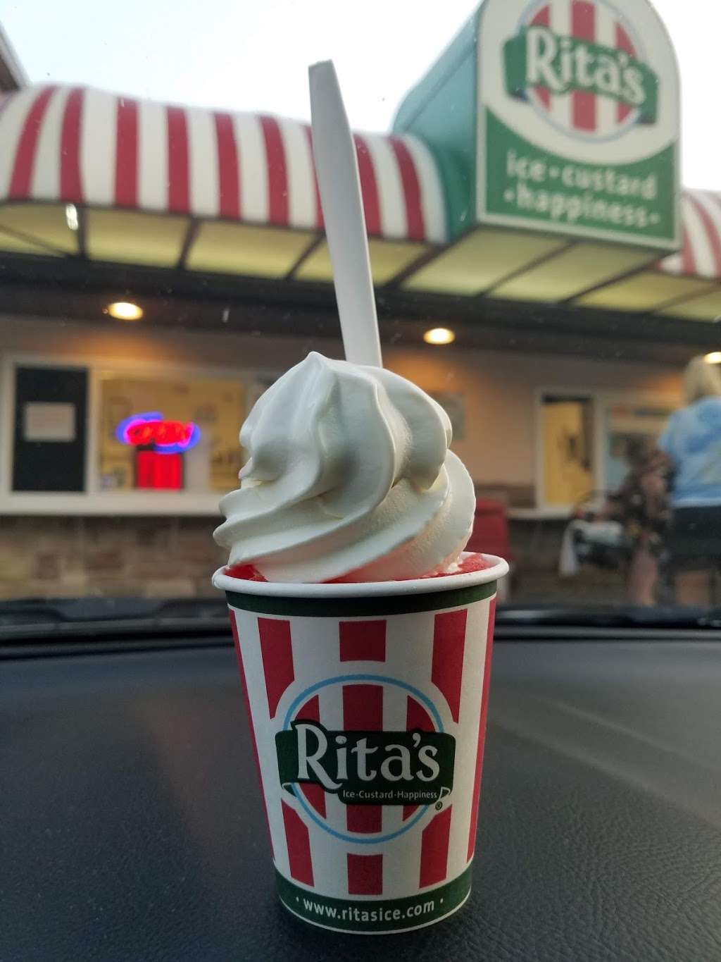 Ritas Italian Ice & Frozen Custard | 1268 US-209, Gilbert, PA 18331, USA | Phone: (610) 951-6040