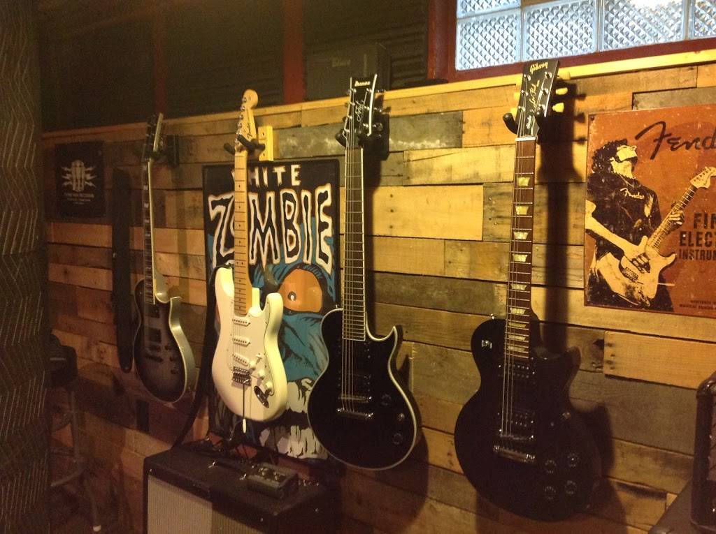 Station House Recording Studio | 15365 Station Rd, Columbia Station, OH 44028, USA | Phone: (440) 459-0420
