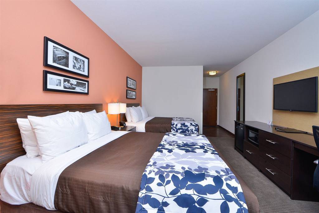 Sleep Inn & Suites Austin - Northeast | 8410 US-290, Austin, TX 78724, USA | Phone: (512) 524-5400