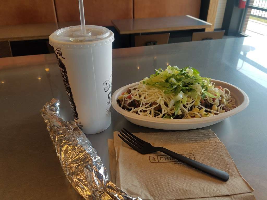 Chipotle Mexican Grill | 10303 Bristow Center Dr, Bristow, VA 20136 | Phone: (703) 257-4076