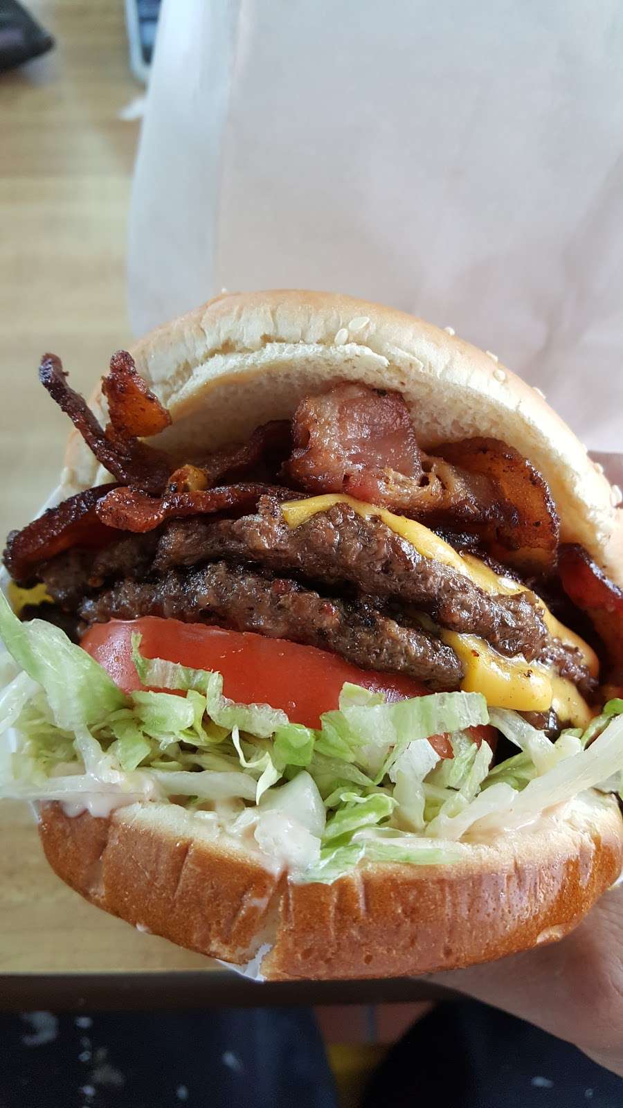 Crown Burgers | 2192 S Colorado Blvd, Denver, CO 80222, USA | Phone: (303) 753-9696