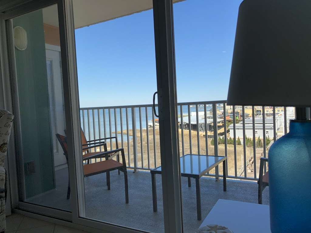 Makai Condominiums Unit 513 | 4201 Coastal Hwy, Ocean City, MD 21842, USA