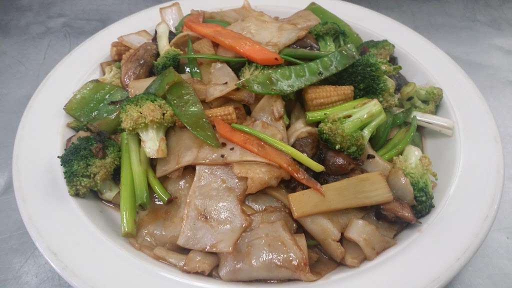 Asian Cuisine Express | 3823 W 31st St, Chicago, IL 60623 | Phone: (773) 847-4883