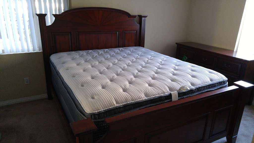 Boxdrop Mattress Of El Cajon | 762 N Johnson Ave Suite #101, El Cajon, CA 92020, USA | Phone: (619) 560-6957