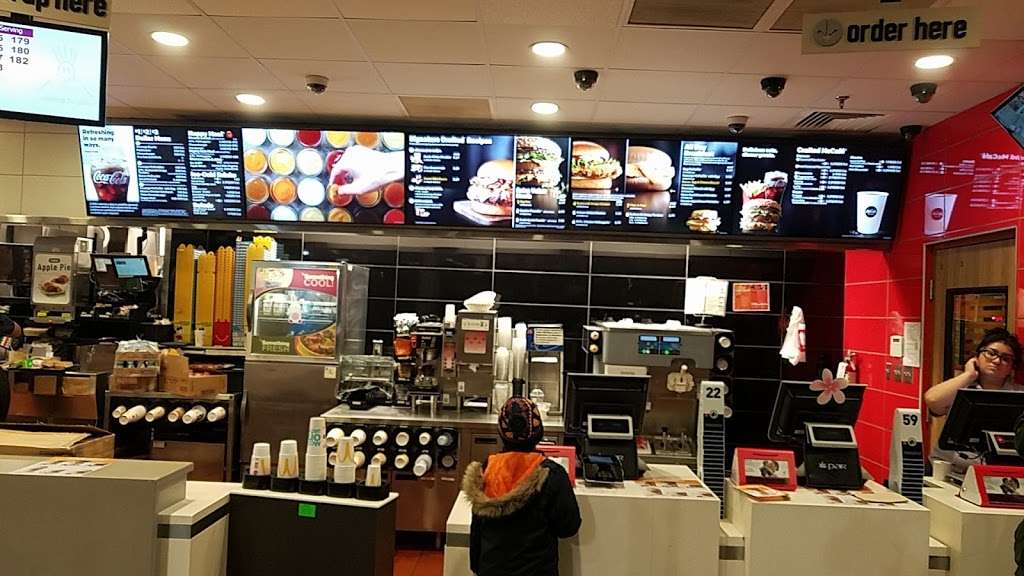 McDonalds | 9774 Groffs Mill Dr, Owings Mills, MD 21117, USA | Phone: (410) 654-8760