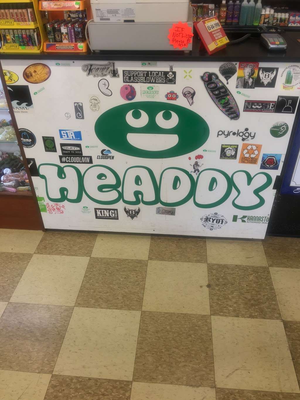 Headdy Glass (original location still open!!) | 1119 S Main St, Algonquin, IL 60102 | Phone: (847) 458-0763