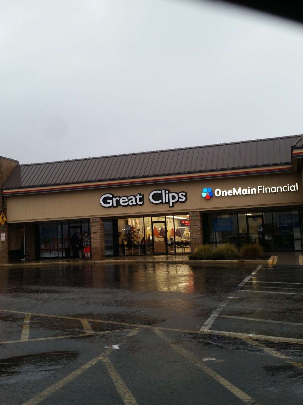 Great Clips | 5553 S Scatterfield Rd, Anderson, IN 46013, USA | Phone: (765) 642-7455