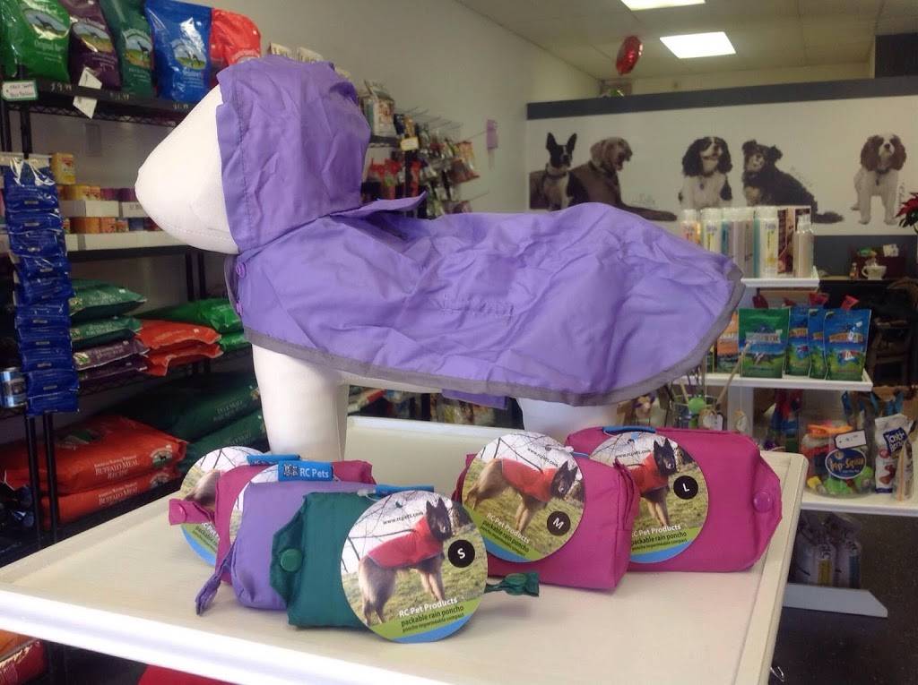 PawPrints Pet Supply | 108 N Ash Ave, Valley Center, KS 67147, USA | Phone: (316) 260-1233