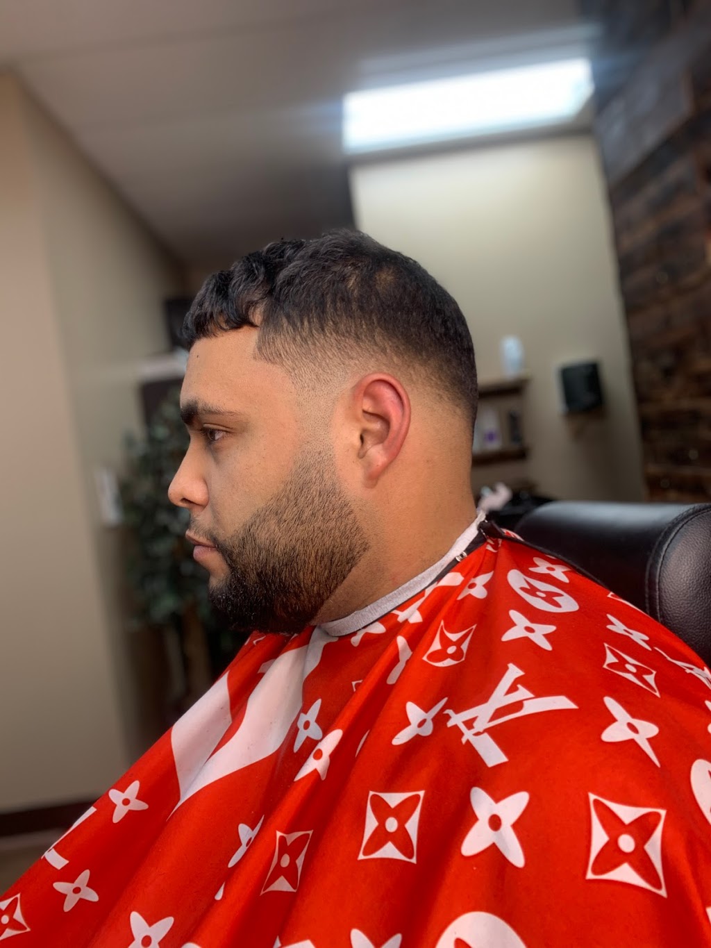 Vip Barber Club | 409 Louis Henna Blvd, Round Rock, TX 78664, USA | Phone: (201) 515-1554