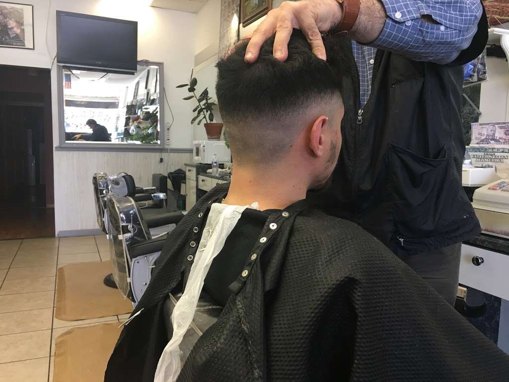 American Classic Barber Shop | 721H, Franklin Ave, Franklin Square, NY 11010, USA | Phone: (646) 379-7766