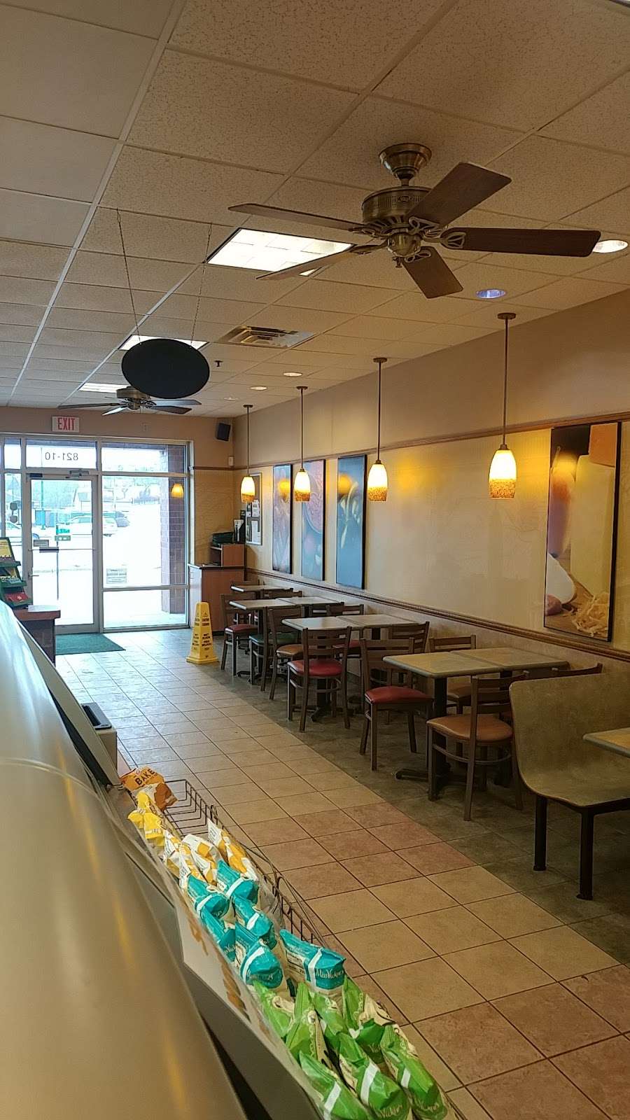 Subway | 821 Meadowbrook Rd, Waukesha, WI 53188, USA | Phone: (262) 574-1875