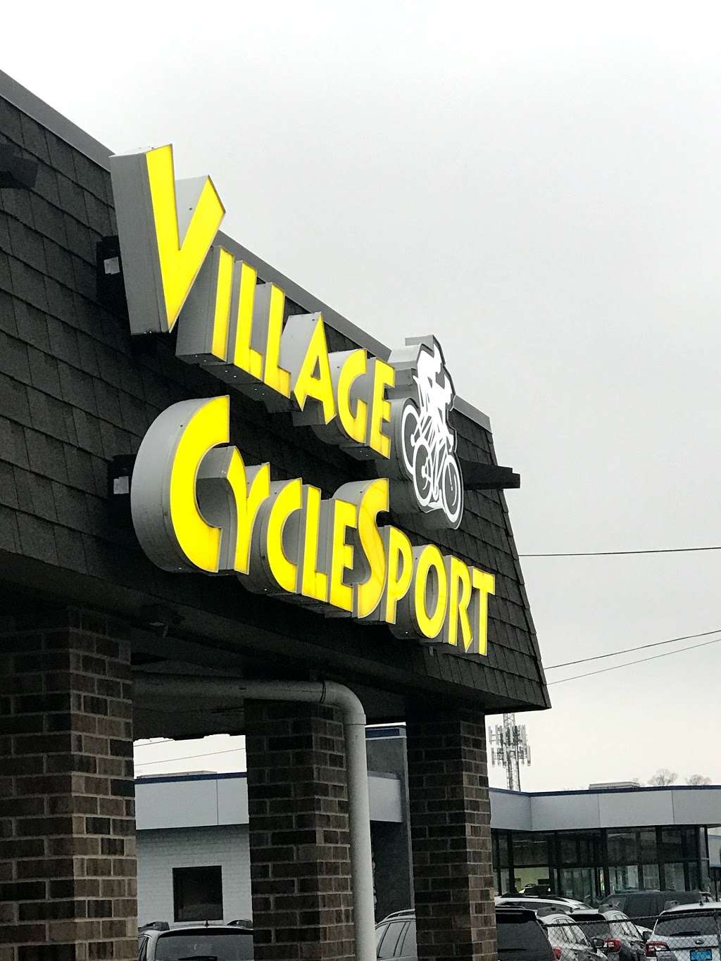 Village CycleSport | 1326 N Rand Rd, Arlington Heights, IL 60004, USA | Phone: (847) 398-1650