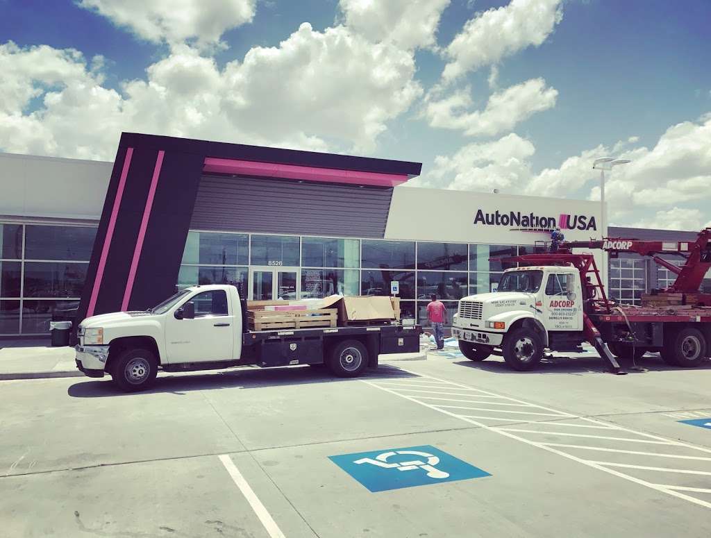 AutoNation USA Houston | 8526 North Fwy, Houston, TX 77037, USA | Phone: (281) 657-9663