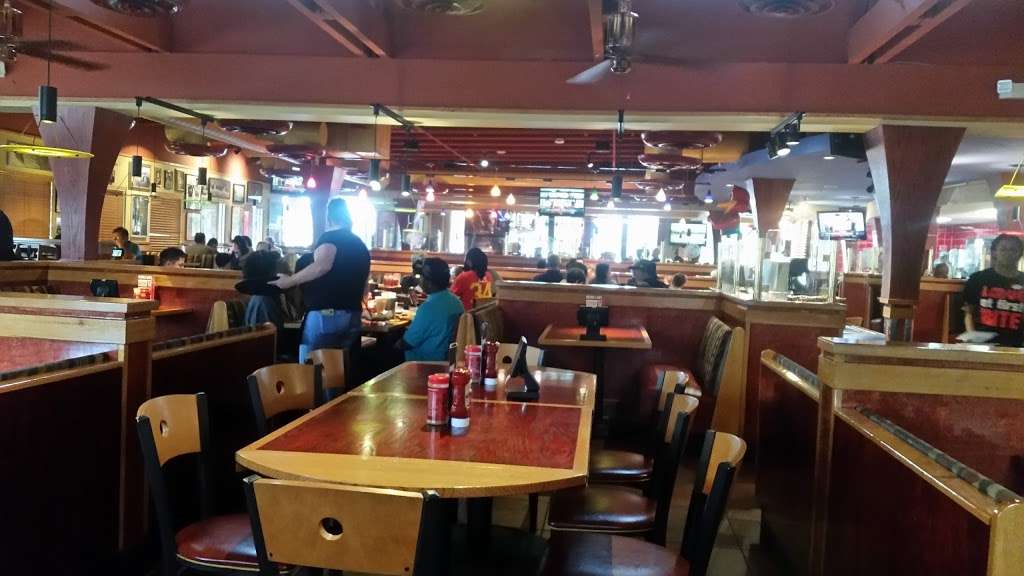 Red Robin Gourmet Burgers and Brews | 22455 TX-249, Houston, TX 77070, USA | Phone: (281) 251-7033