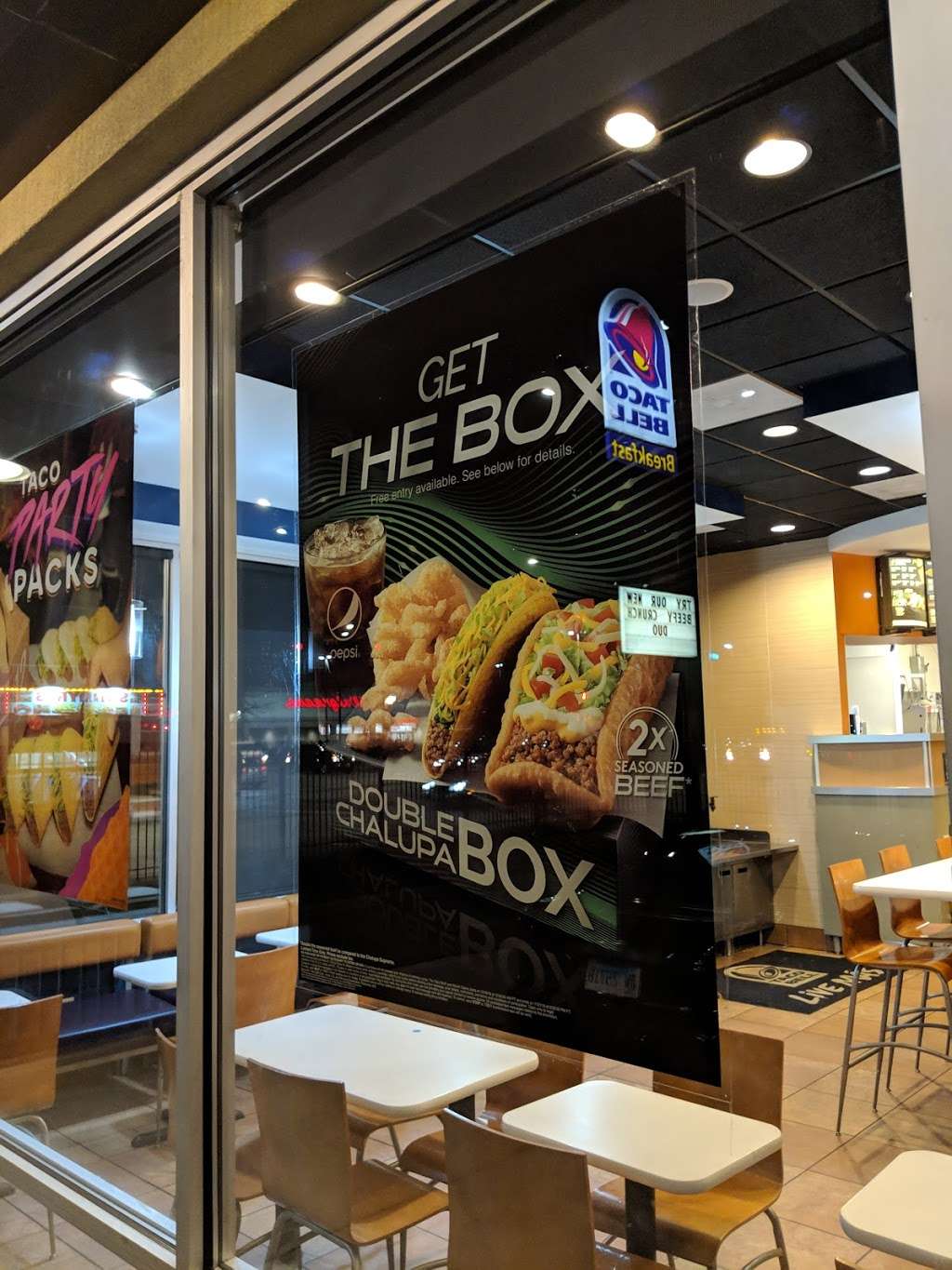 Taco Bell | 3350 W Roosevelt Rd, Chicago, IL 60624, USA | Phone: (773) 826-9324