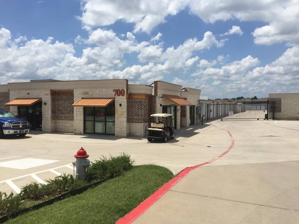 Assured Self Storage- Arlington, TX | 700 Debbie Ln, Arlington, TX 76002, USA | Phone: (817) 697-2984